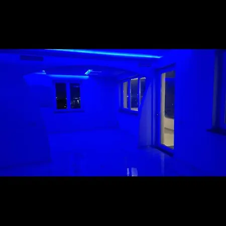 Villa White Luxury *